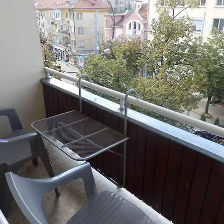 ホテル семеен роза 3*