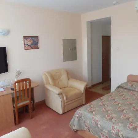 семеен роза Hotel