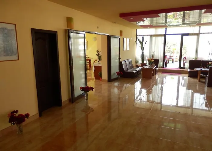 семеен роза