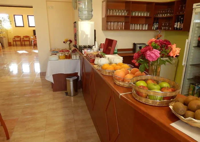 Hotel семеен роза