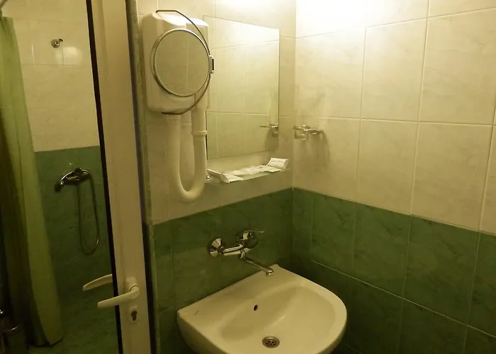 семеен роза